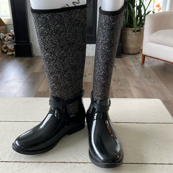 Michael Kors Harness Black & White Print Knee-High Tall Rubber Rain Boots Size 7 - Picture 1 of 12